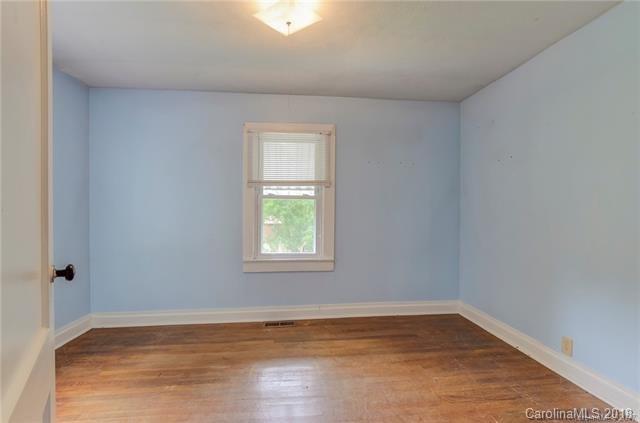 17 Mckinnish Cove Road Asheville NC 28806