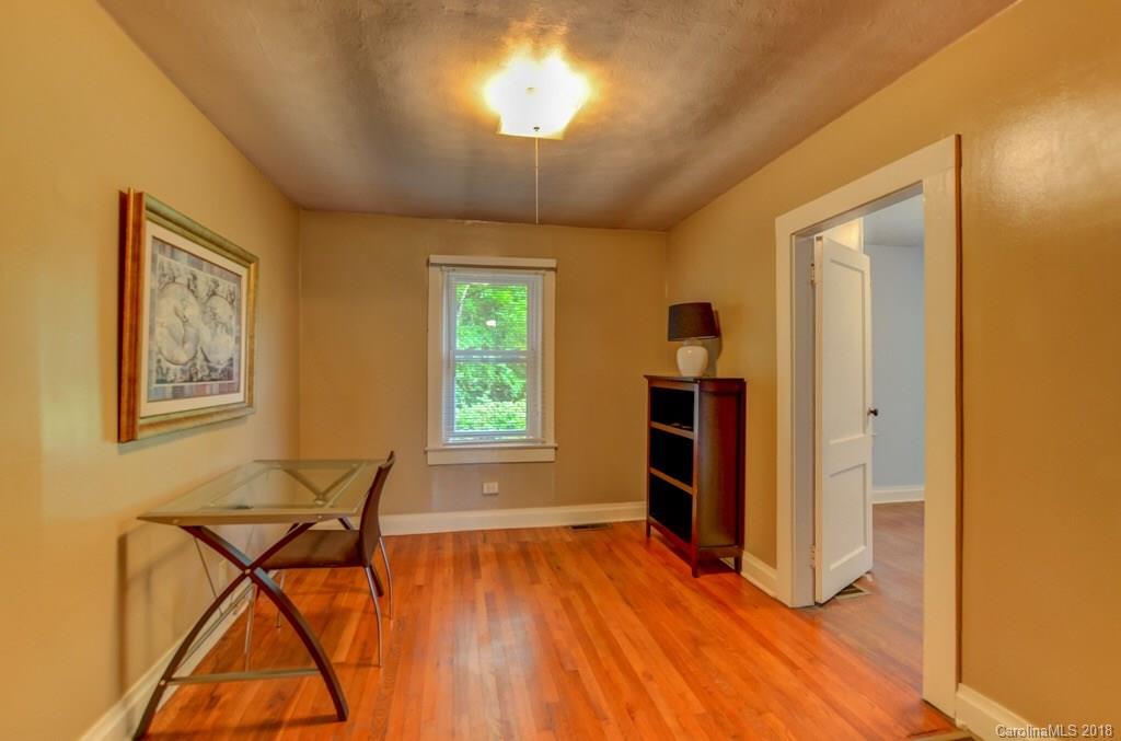 17 Mckinnish Cove Road Asheville NC 28806