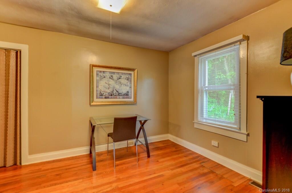 17 Mckinnish Cove Road Asheville NC 28806