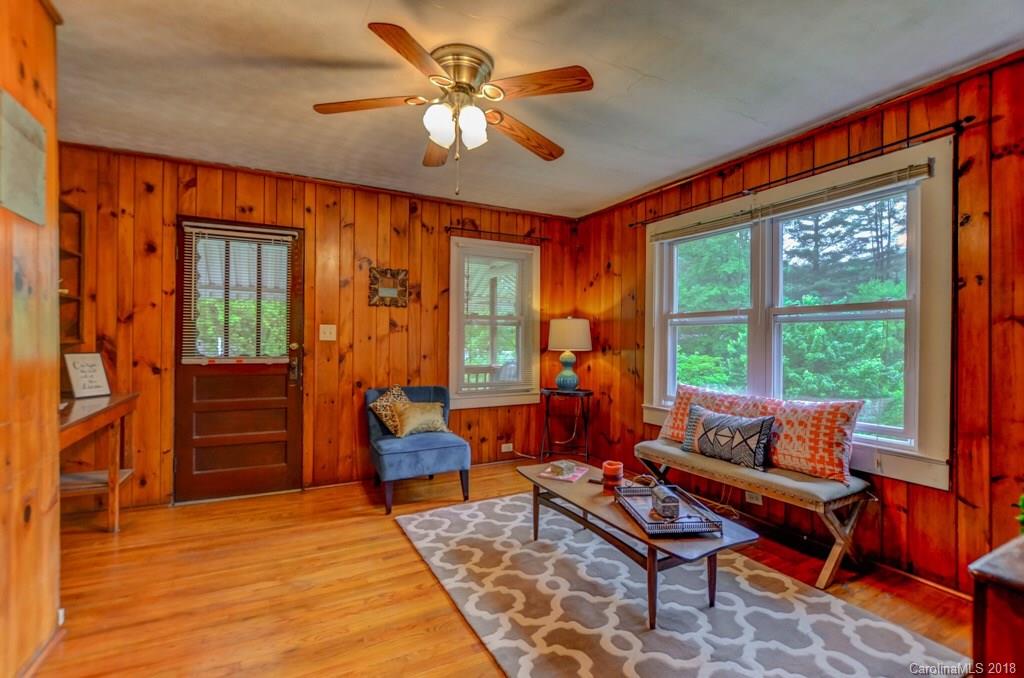 17 Mckinnish Cove Road Asheville NC 28806
