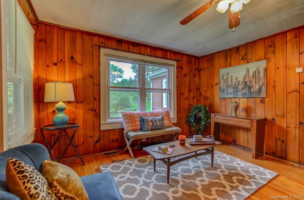 17 Mckinnish Cove Road Asheville NC 28806