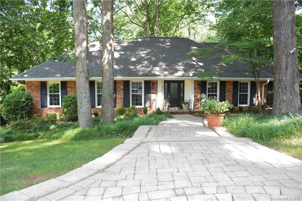 3923 Oldfield Road Charlotte NC 28226