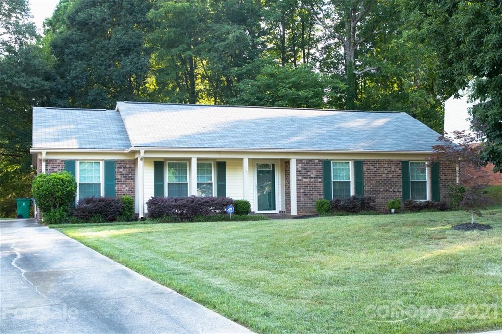 5206 Barrington Drive Charlotte NC 28215