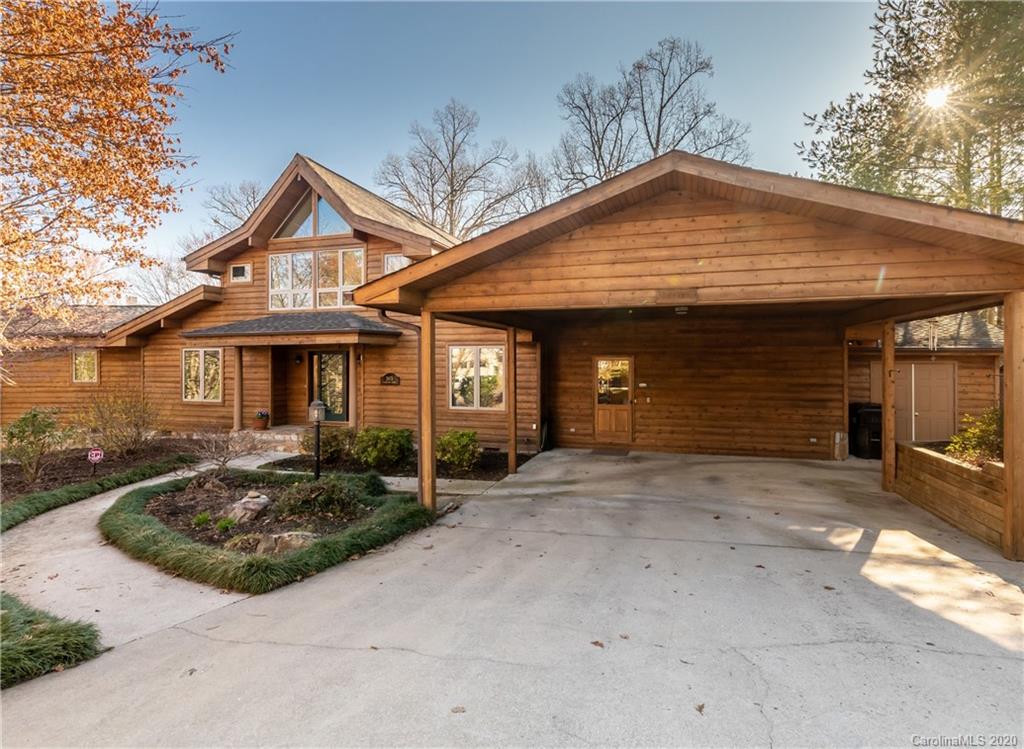 2675 Lakeridge Court Nebo NC 28761