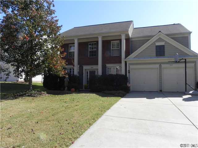8828 Stags Leap Court Charlotte NC 28277