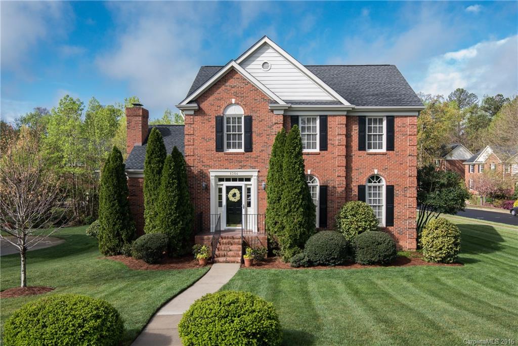 1304 Holly Ridge Drive Matthews NC 28105