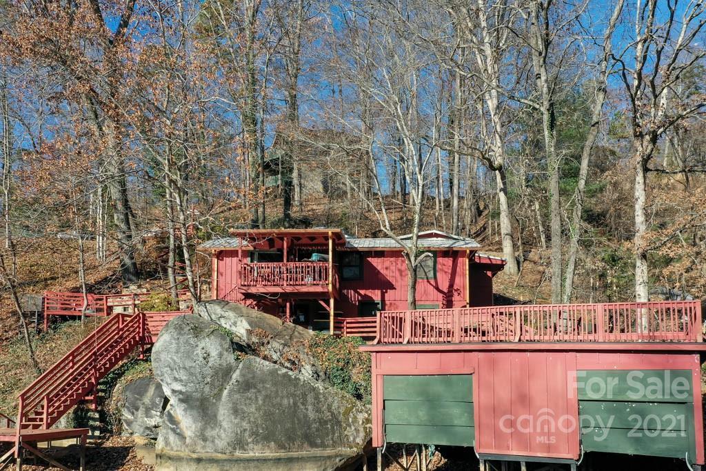 108 Rock Crest Cove Lake Lure NC 28746