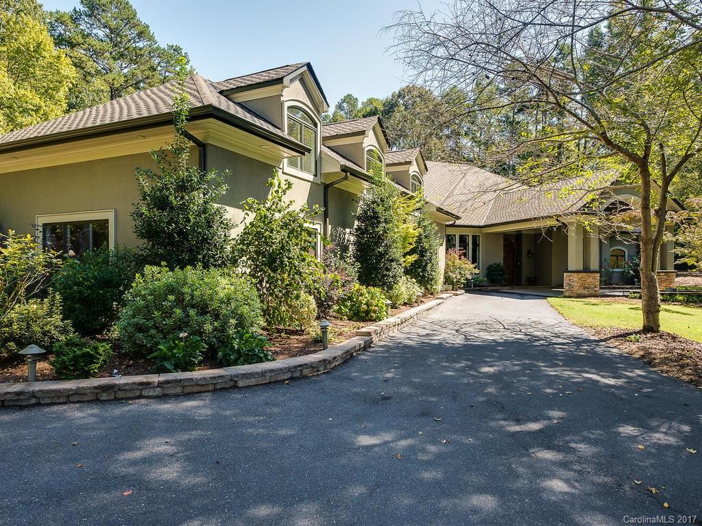 1142 Carole Court Matthews NC 28104