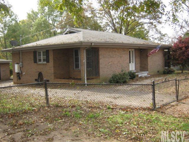 2327 5th Avenue SW Hickory NC 28602