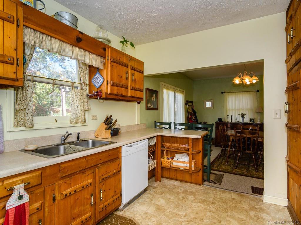 174 Coleman Avenue Asheville NC 28801