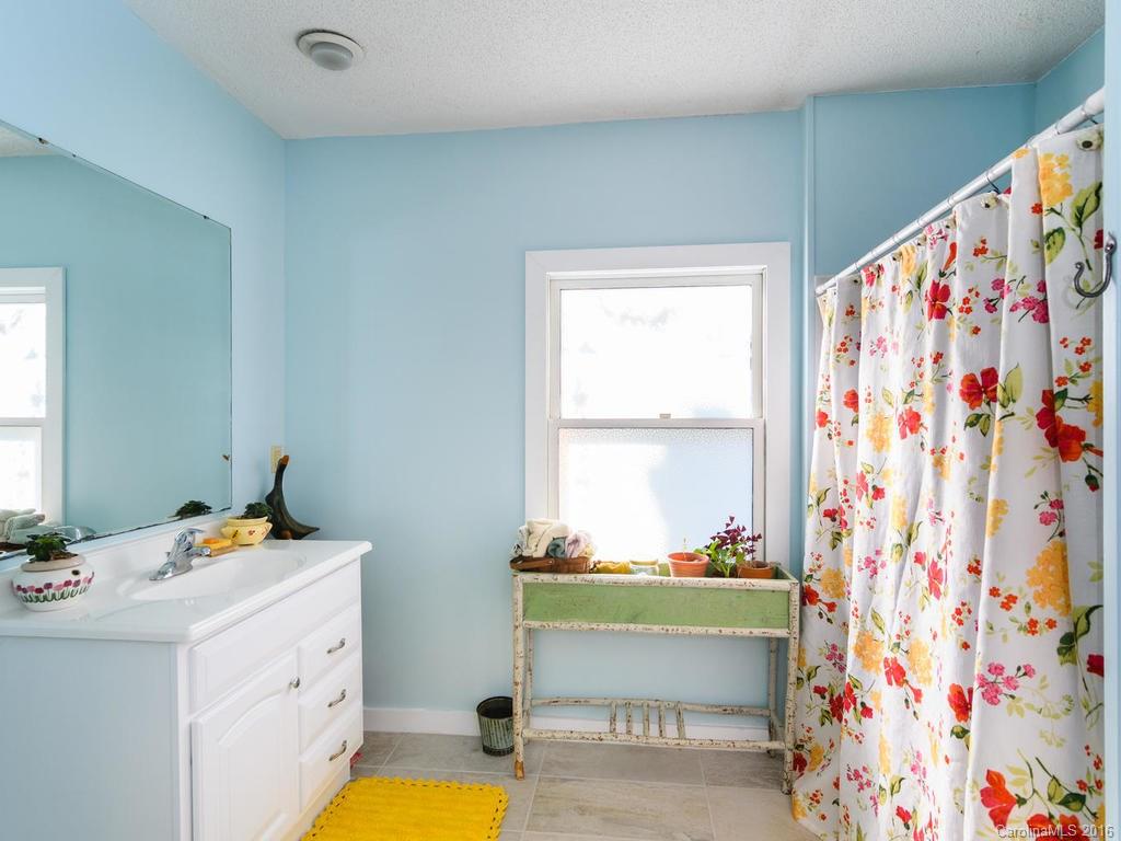 174 Coleman Avenue Asheville NC 28801