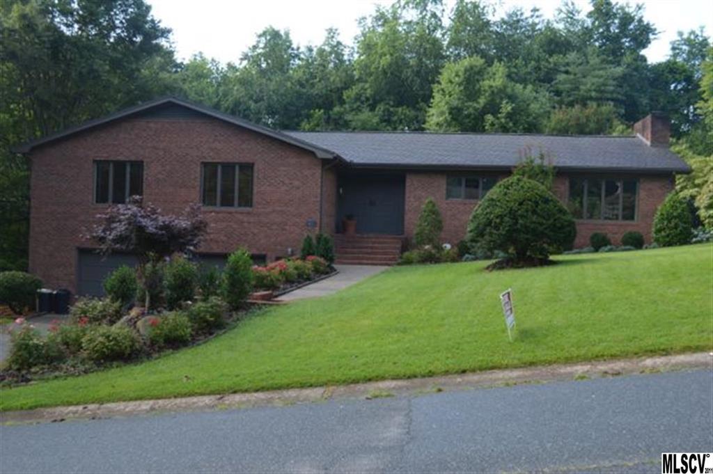 311 Inglewood Drive Morganton NC 28655