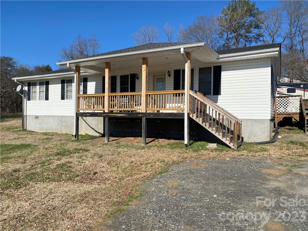 324 Lanier Avenue Mount Holly NC 28120