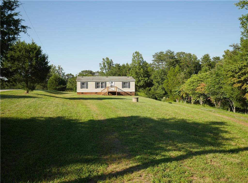 1679 Yoder Farm Road Hickory NC 28602