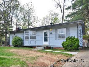33 Hillendale Road Asheville NC 28805
