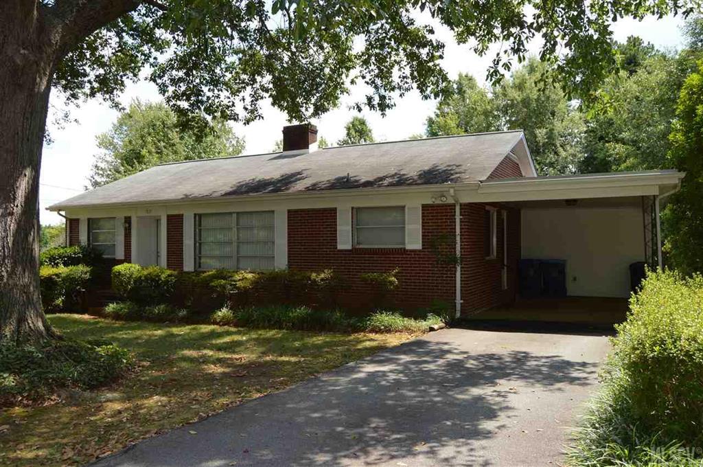 1921 4th Avenue NW Hickory NC 28601