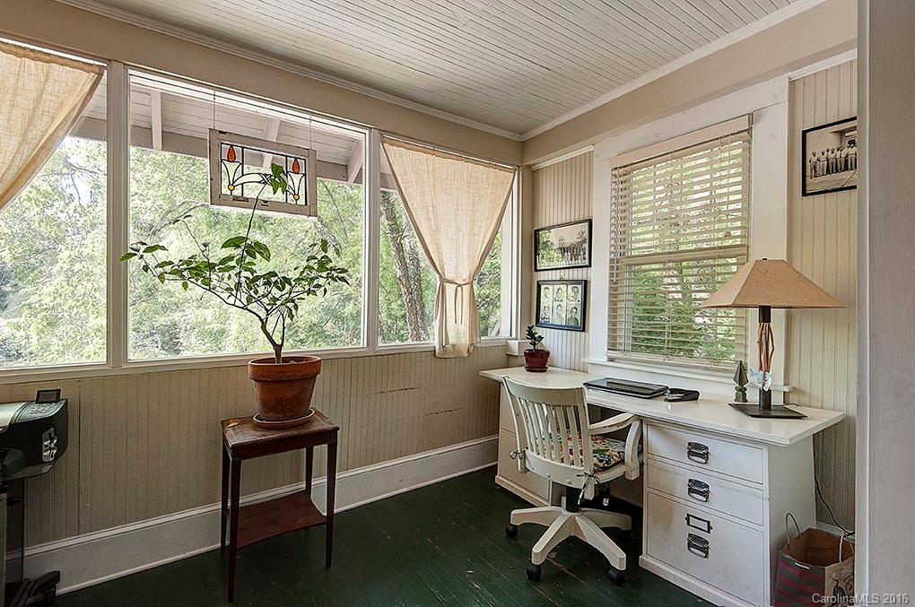 132 Forest Hill Drive Asheville NC 28803