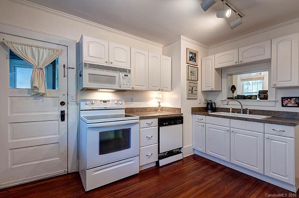 132 Forest Hill Drive Asheville NC 28803