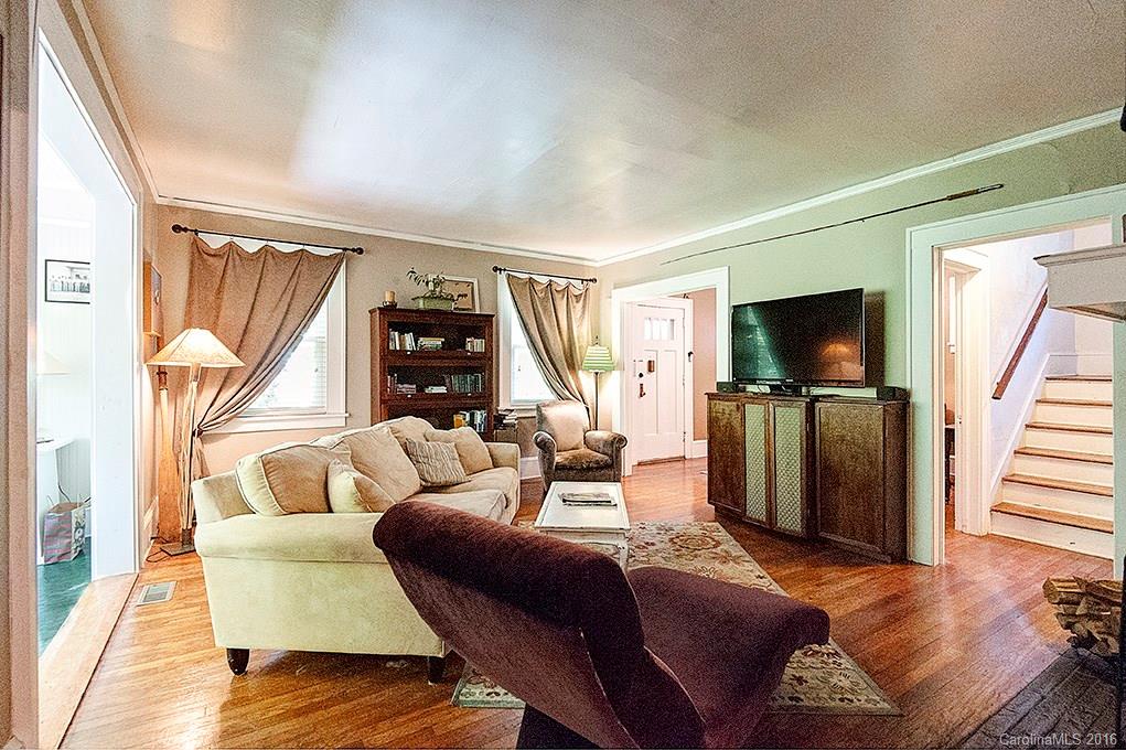 132 Forest Hill Drive Asheville NC 28803