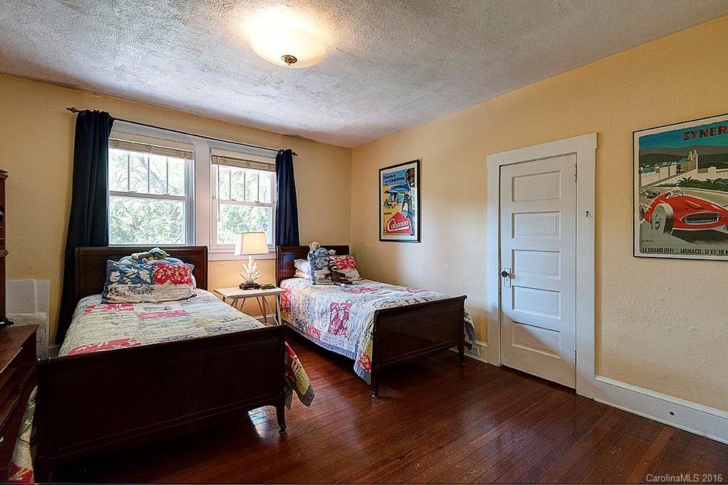 132 Forest Hill Drive Asheville NC 28803