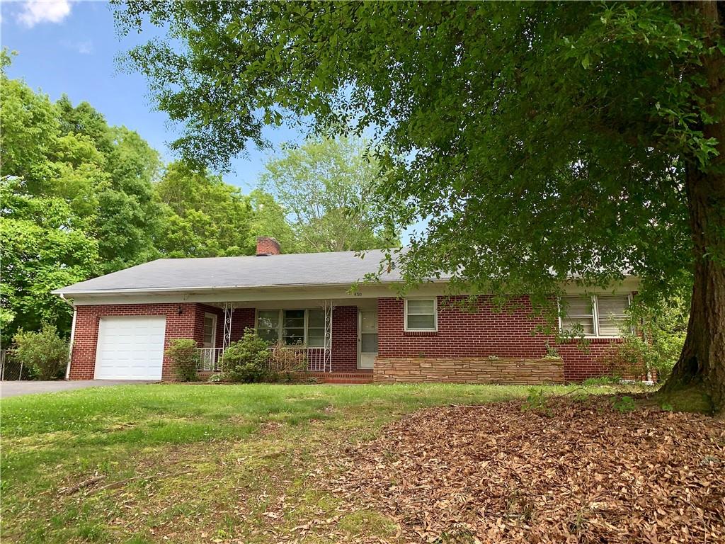 4710 1st Street Nw Hickory NC 28601