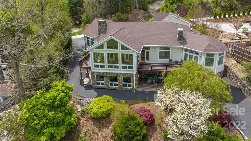 381 Rockledge Road Spruce Pine NC 28777