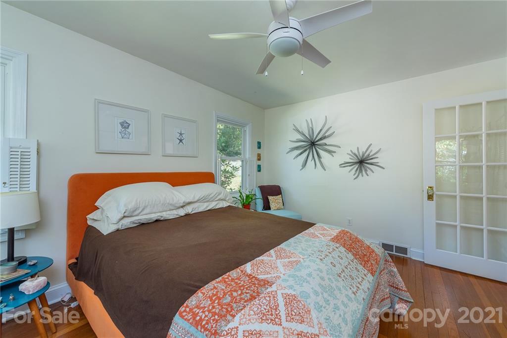 156 Beverly Road Asheville NC 28805