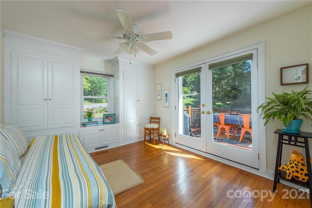 156 Beverly Road Asheville NC 28805