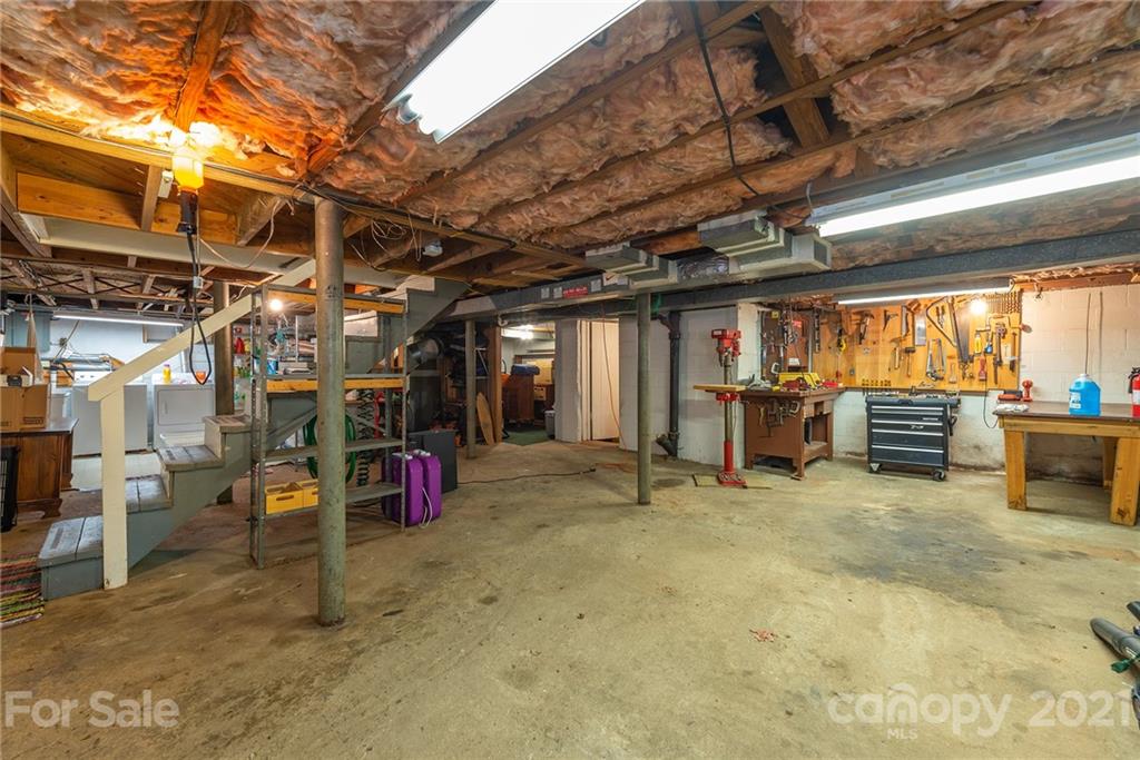 156 Beverly Road Asheville NC 28805