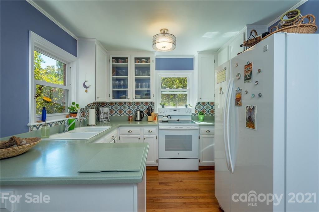 156 Beverly Road Asheville NC 28805