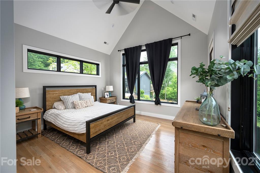 7 Coleman Street Weaverville NC 28787