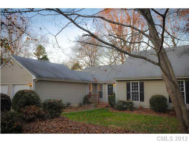 10112 Eagle Court Charlotte NC 28277
