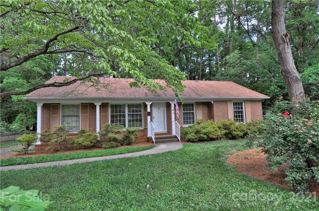 6733 Knollgate Drive Charlotte NC 28212