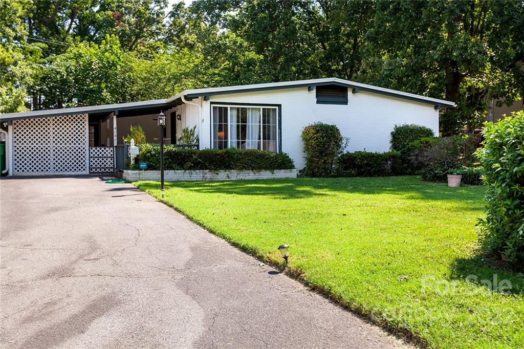 4141 Sudbury Road Charlotte NC 28205