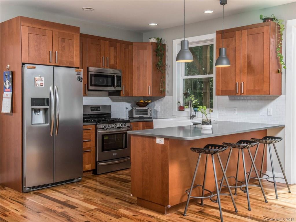 180 Sand Hill Road Asheville NC 28806
