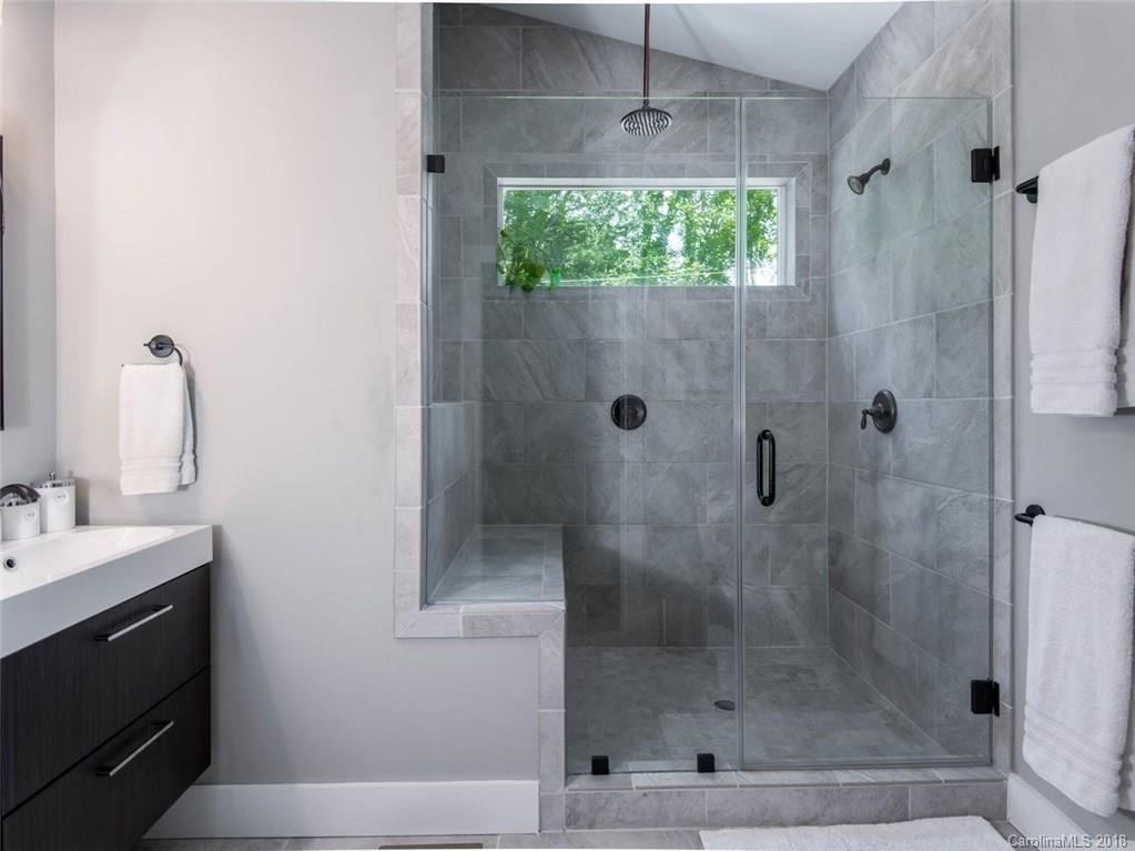 180 Sand Hill Road Asheville NC 28806