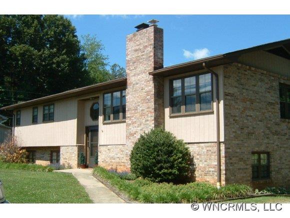 8 Sun Up Lane Candler NC 28715
