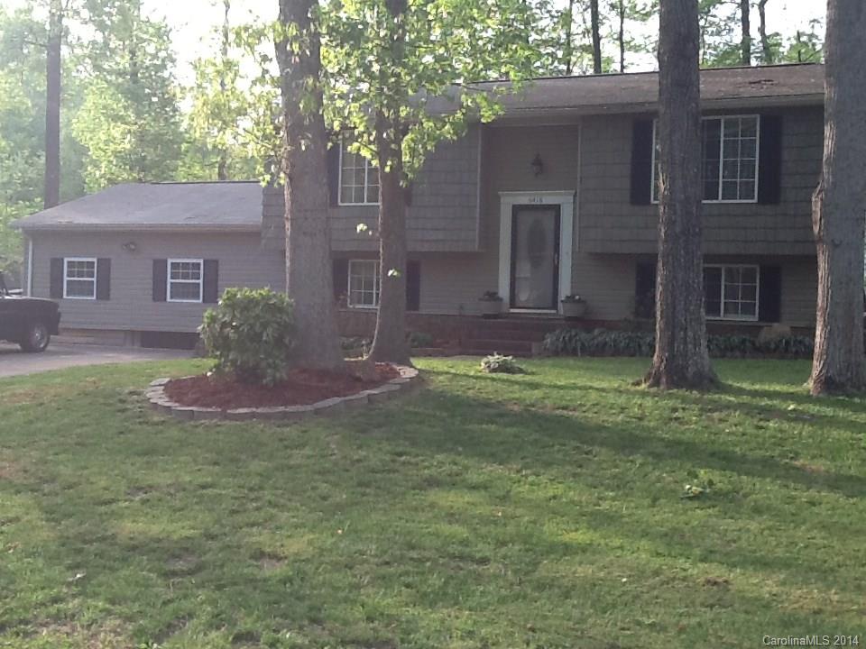 6418 Holly Knoll Drive Charlotte NC 28227