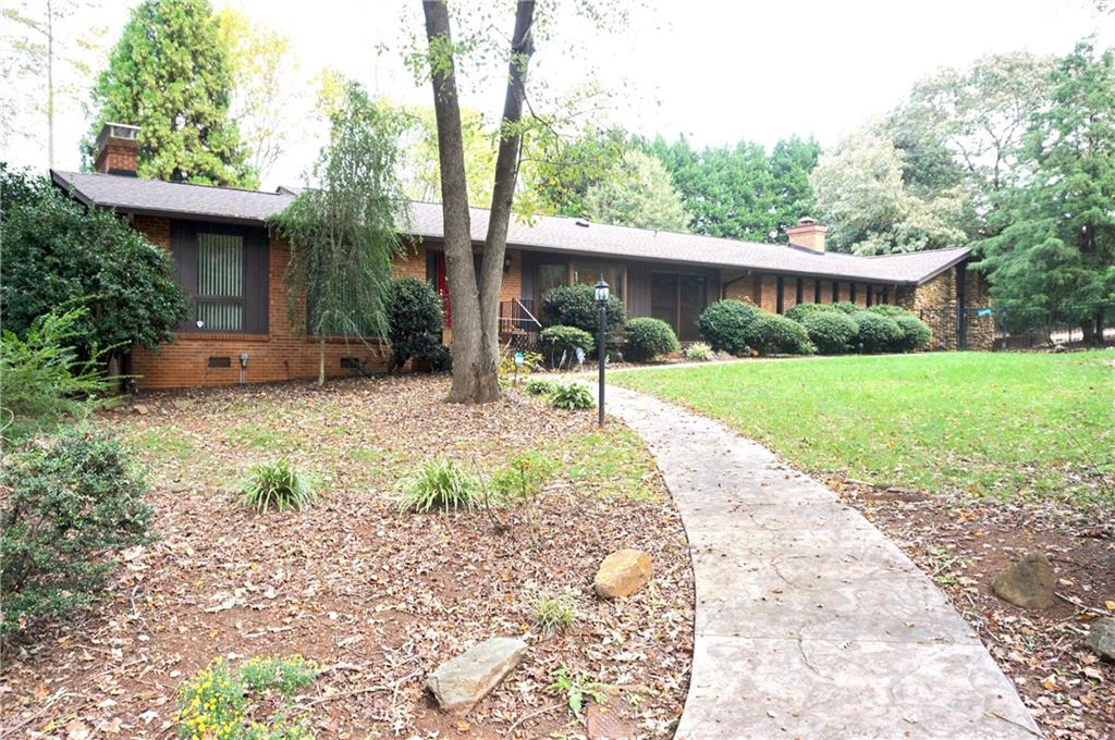 608 6th Street Place Ne Conover NC 28613