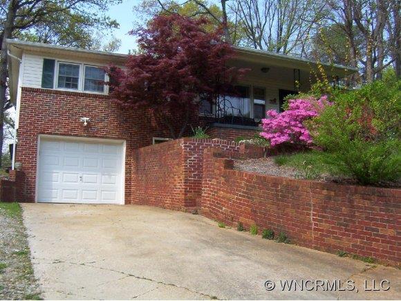 11 Old Turnpike Road Arden NC 28704