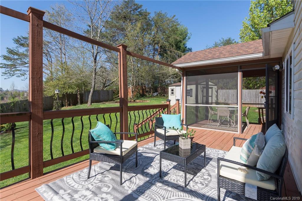 10 Wildwood Lane Weaverville NC 28787