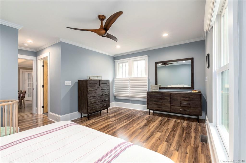 28 Parkman Place Asheville NC 28806