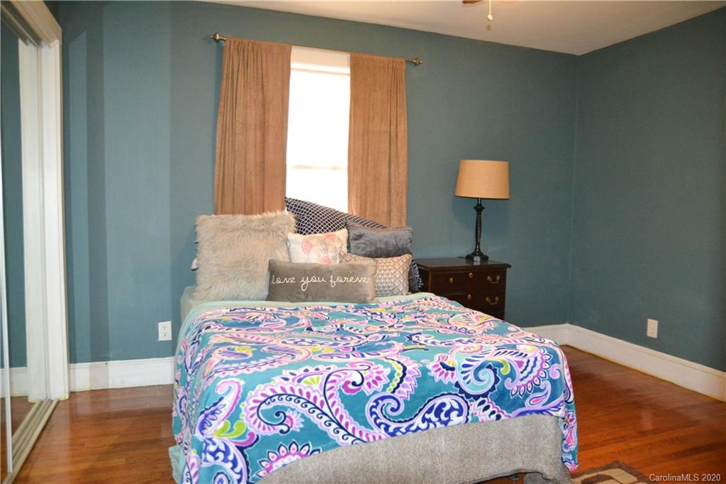 140 Greenwood Drive Marion NC 28752