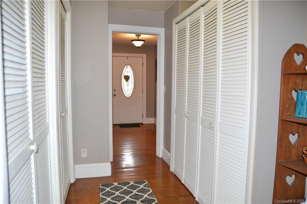 140 Greenwood Drive Marion NC 28752