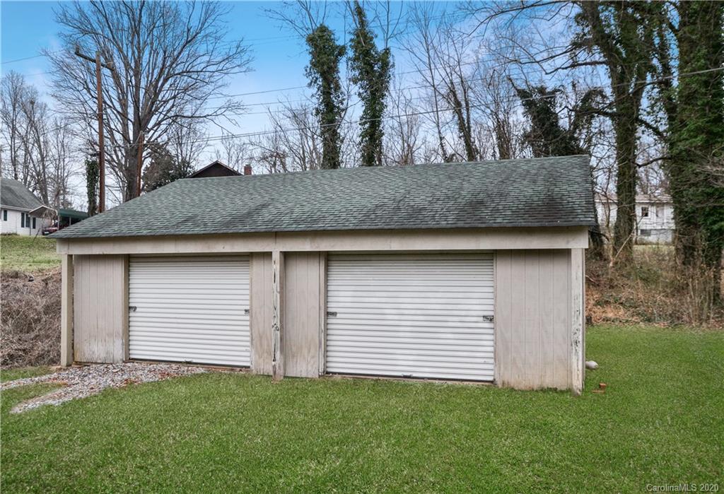 140 Greenwood Drive Marion NC 28752