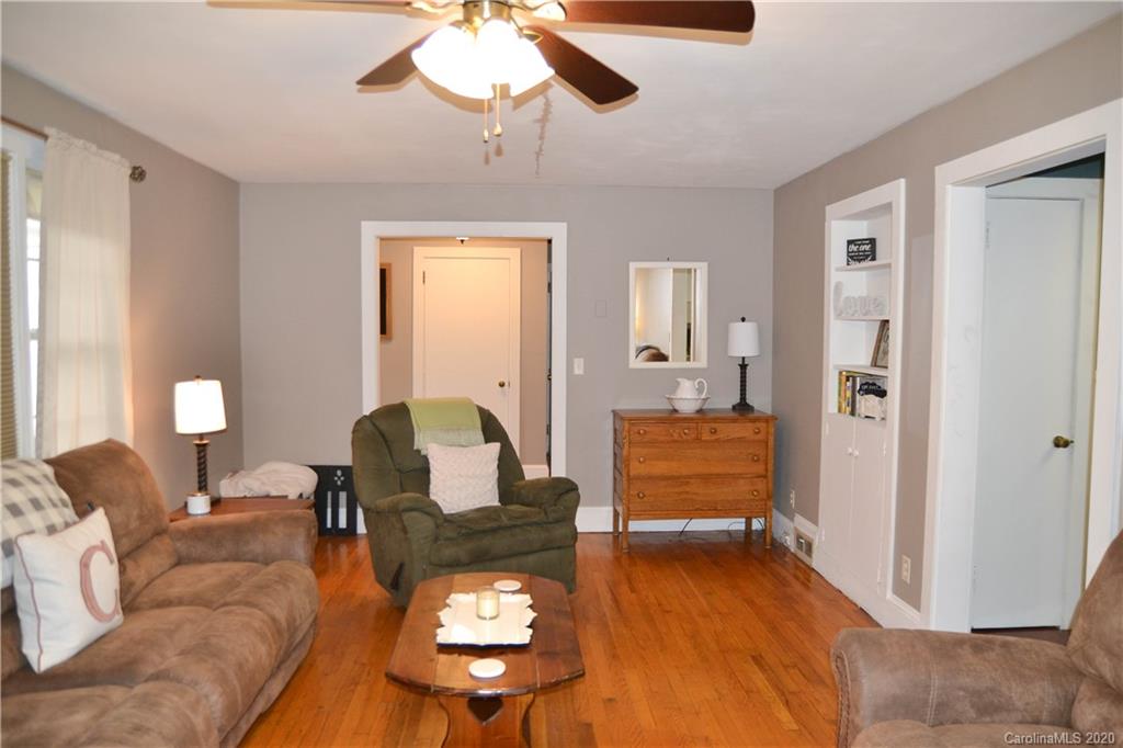 140 Greenwood Drive Marion NC 28752
