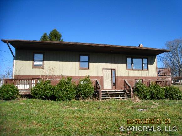 86 Ewbank Road Etowah NC 28729