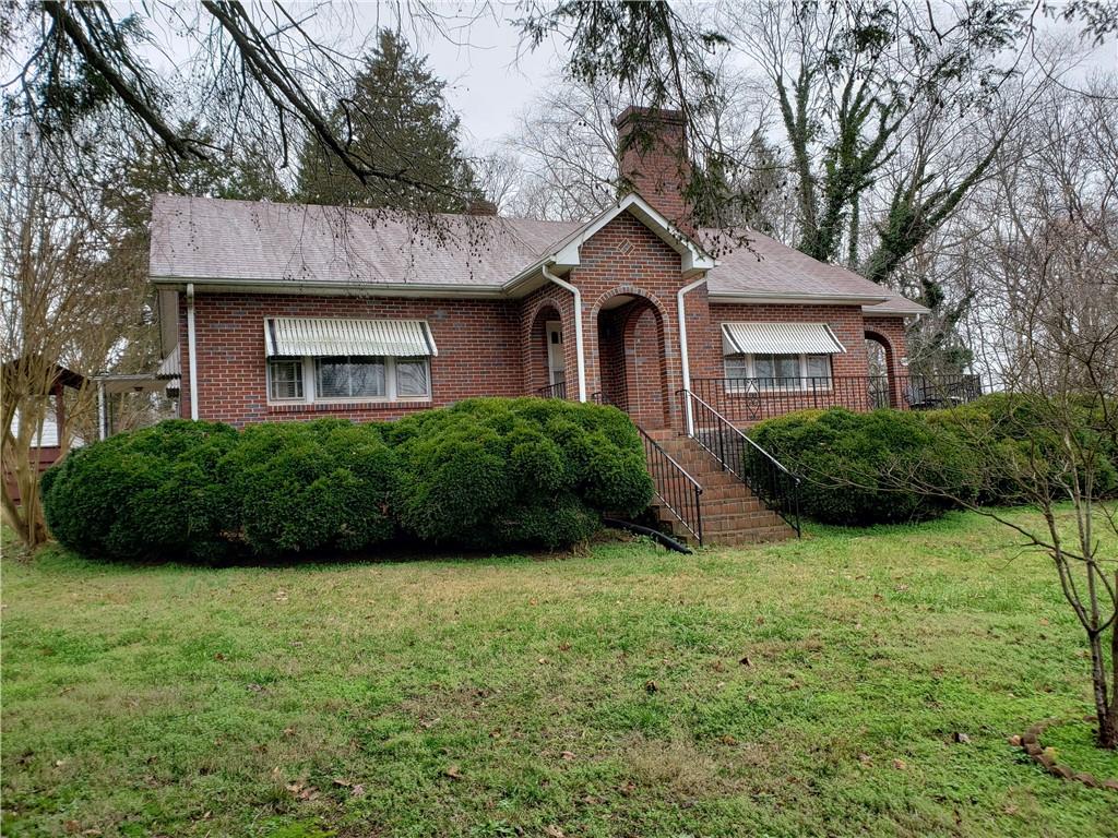 2429 Robinson Road Newton NC 28658
