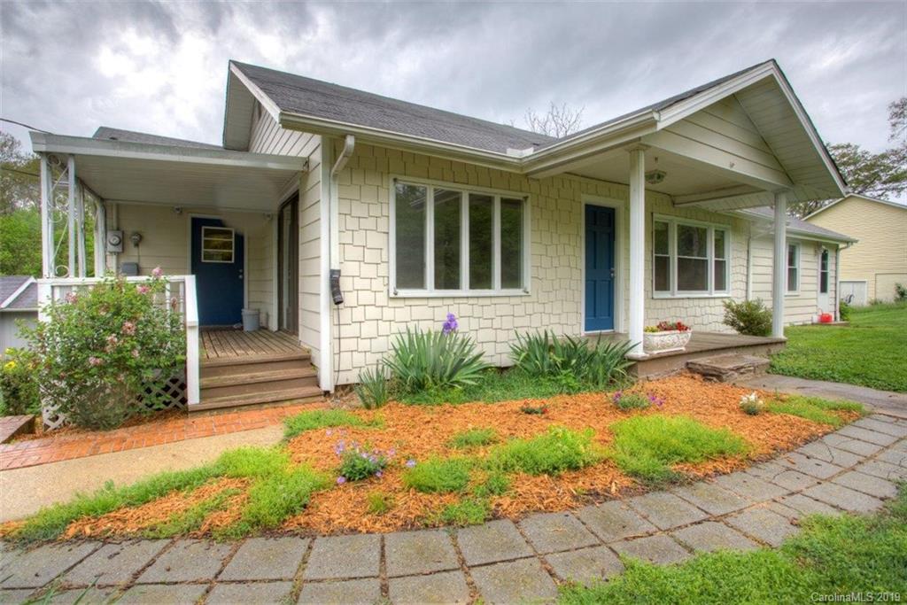 65 Banks Town Road Weaverville NC 28787