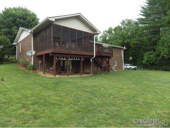 15 Braddock Way Asheville NC 28803